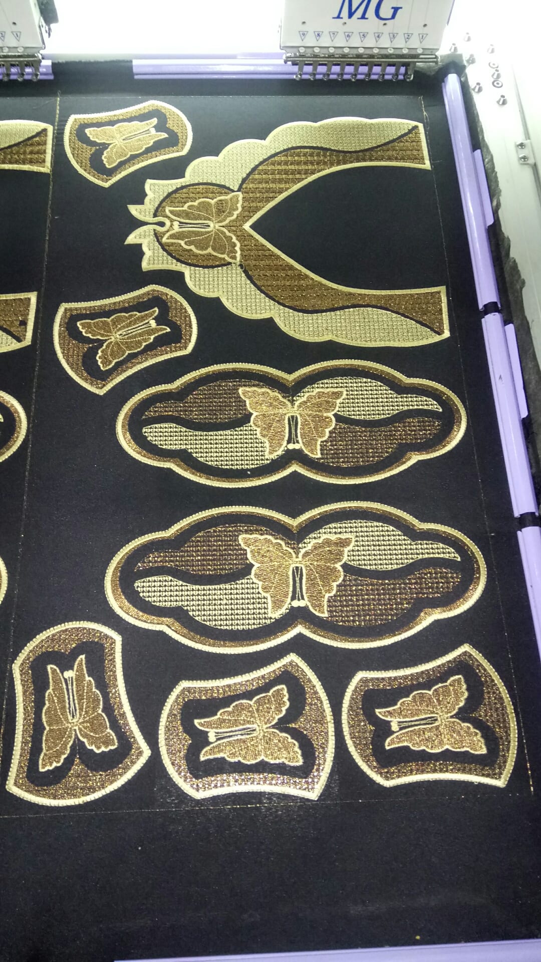 مصنع تطريز كومبيوتر للتواصل مع صاحب المصنع
لا تنسَ أنك شاهدت هذا الإعلان في عنكبوت
جميع المود...