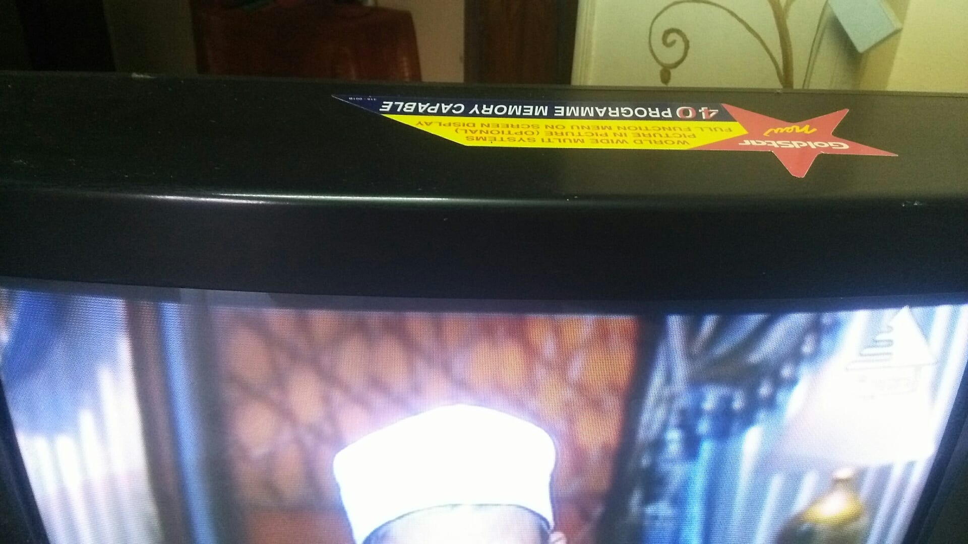 تلفزيون جولد ستار بحاله ممتازه
لا تنسَ أنك شاهدت هذا الإعلان في عنكبوت
تليفزيون جولد ستار 25ب...