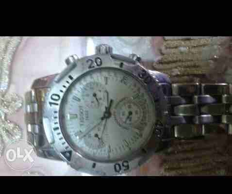 ساعه TISSOT سويسرى أصلي
لا تنسَ أنك شاهدت هذا الإعلان في عنكبوت
ساعه TISSOT سويسري أصلي استخدام...