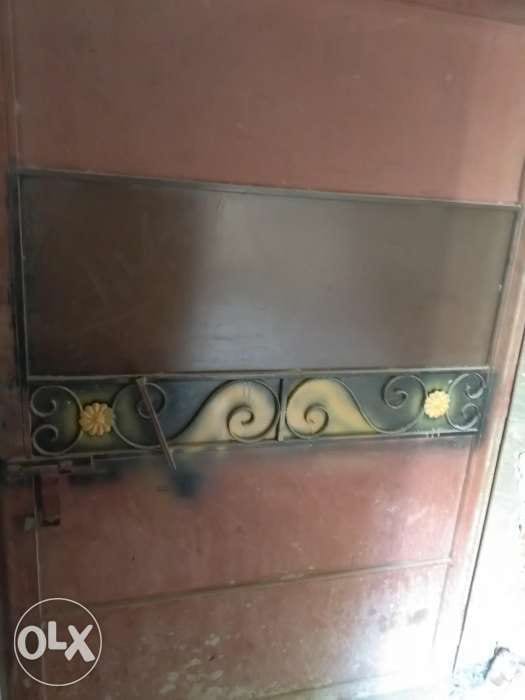 باب حديد ممتاز 290×220
لا تنسَ أنك شاهدت هذا الإعلان في عنكبوت
باب حديد بي حاله جيده جد...