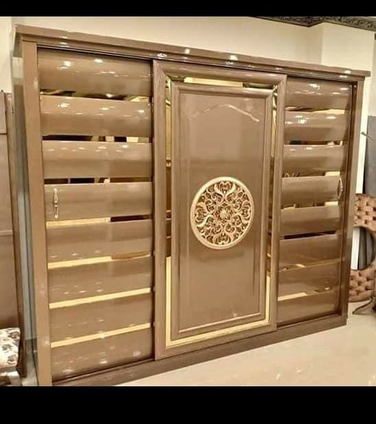 غرفه نوم مودرن شكل جديد
لا تنسَ أنك شاهدت هذا الإعلان في عنكبوت
غغره نوم مودرن من موبيليات او...