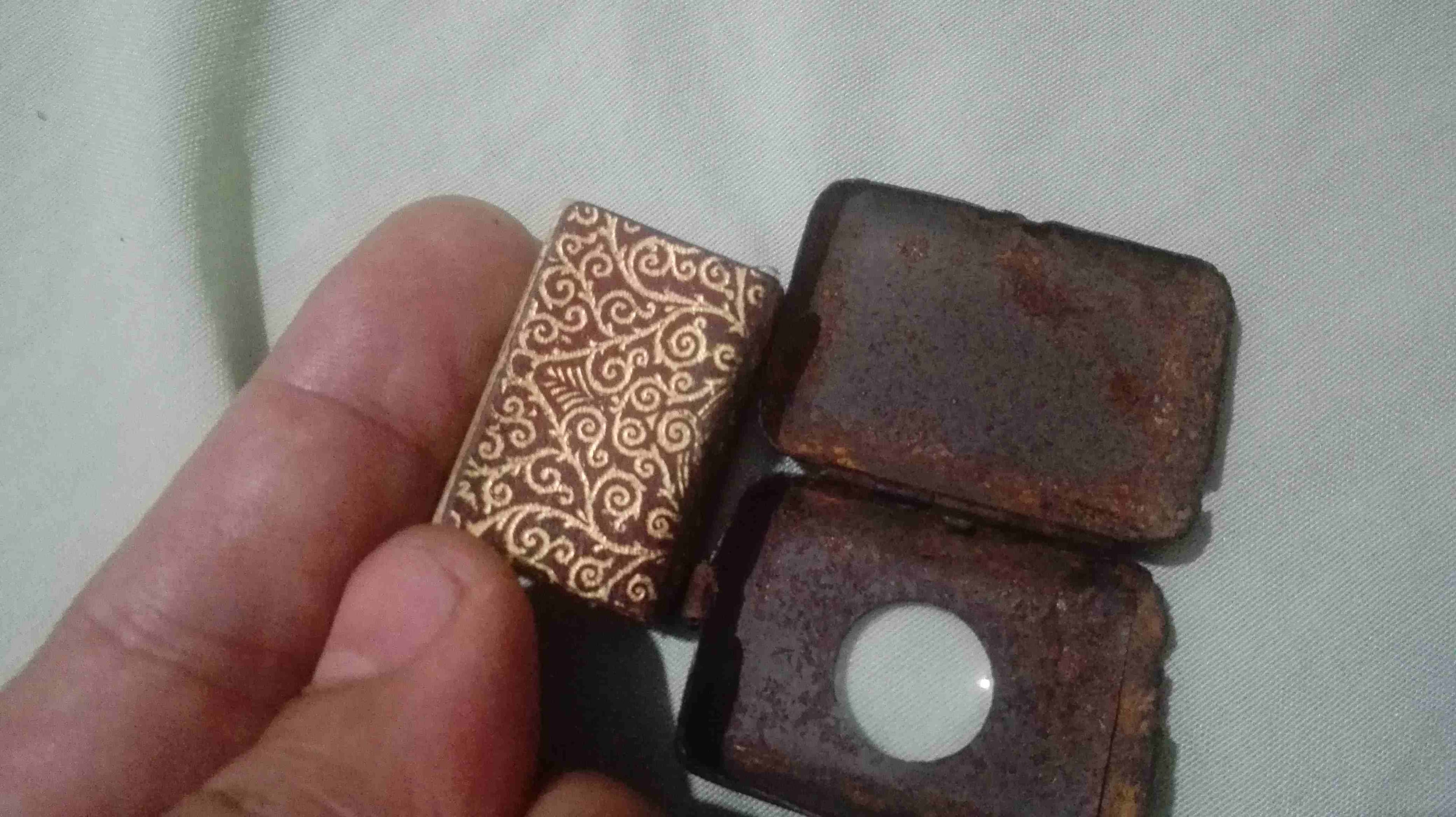 مصحف عثماني 3سم2سم1سم للبيع
لا تنسَ أنك شاهدت هذا الإعلان في عنكبوت
كتبه العيد الفقير الى رحمة رب...