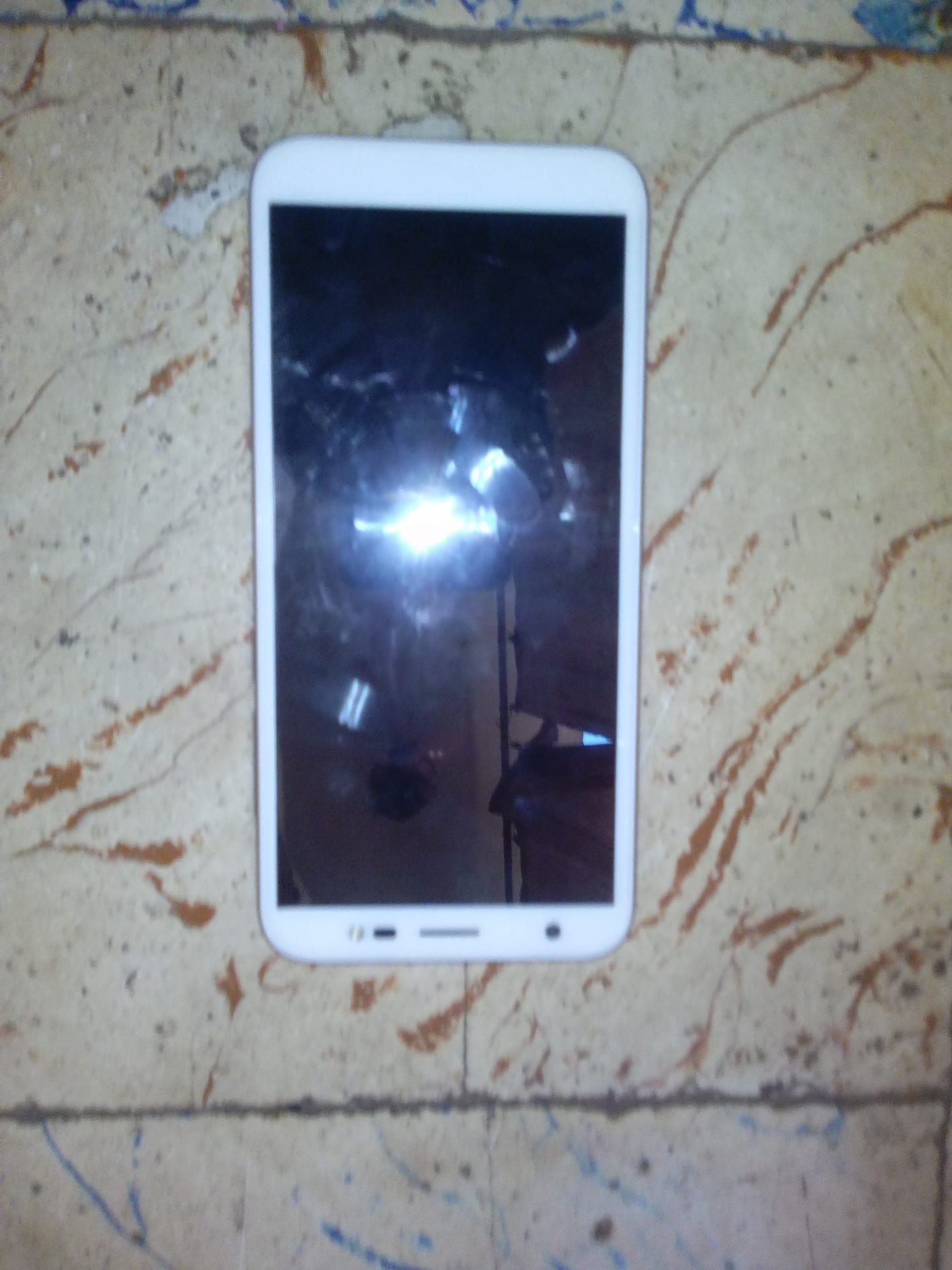 Gionee205liteللبيع
لا تنسَ أنك شاهدت هذا الإعلان في عنكبوت
هاتف استعمال شهر لا يوجد به أي عيب...