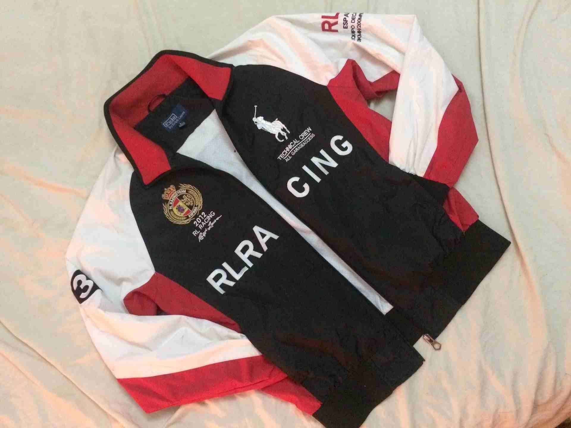 جاكت Polo Ralph Lauren prand
لا تنسَ أنك شاهدت هذا الإعلان في عنكبوت
جاكت Polo Ralph Lauren pra...