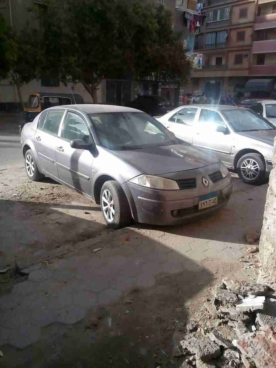 رينو ميجان 2005 للبيع
لا تنسَ أنك شاهدت هذا الإعلان في عنكبوت
عربيه رينو ميجان 2005 كامله اوت...