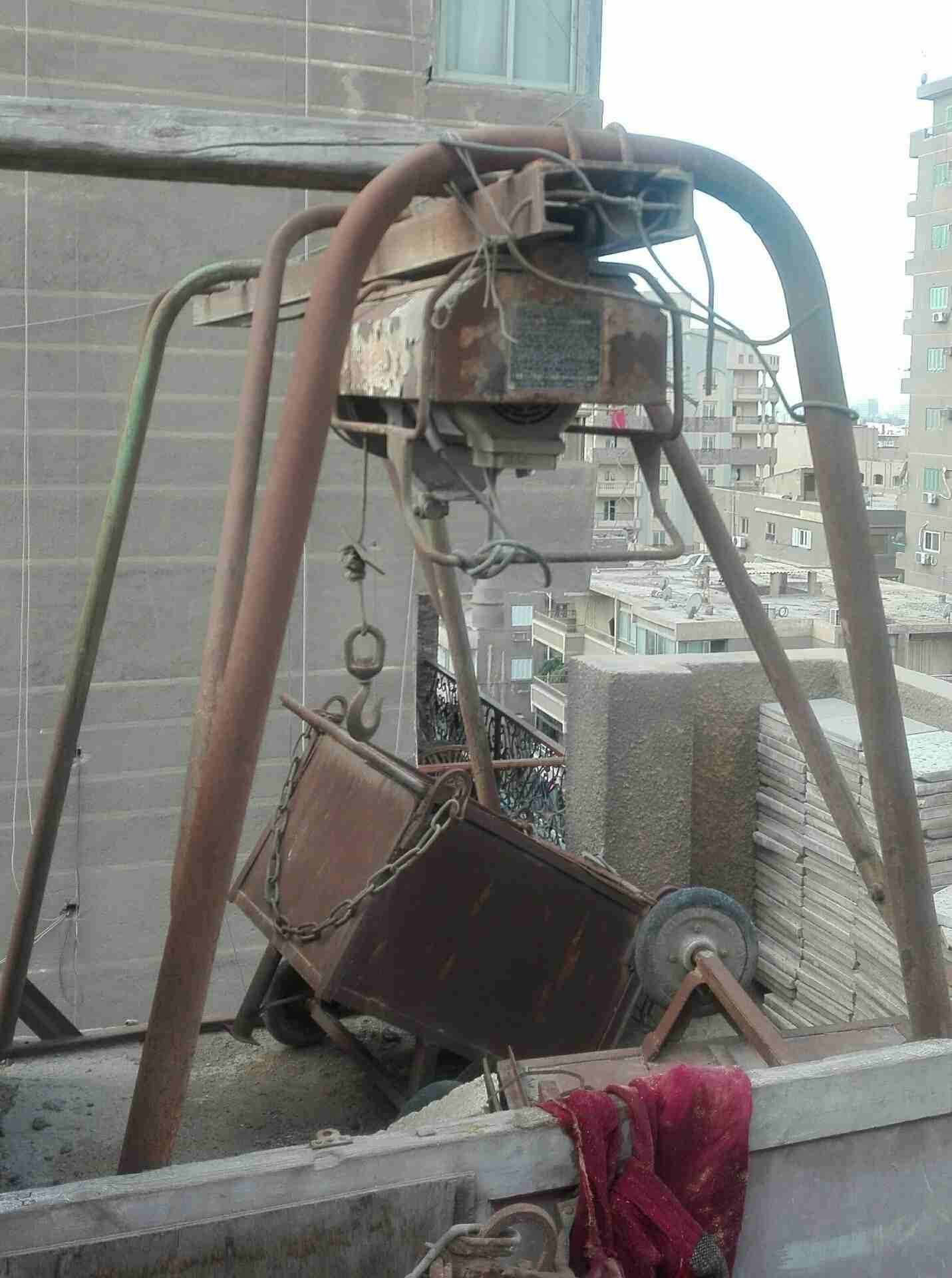 ونش حديد
لا تنسَ أنك شاهدت هذا الإعلان في عنكبوت
للبيع ونش رافع معاع 3 عربيات حديد ... بيرفع 10 ا...