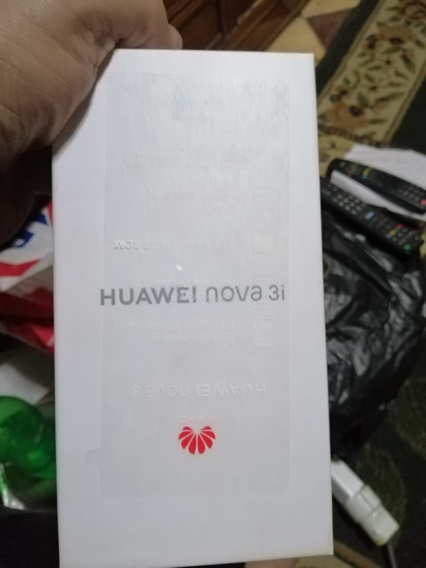 Nova3i
لا تنسَ أنك شاهدت هذا الإعلان في عنكبوت
موبيل هواوي
استعمال ايام
جميع الكسسورات متبرش...