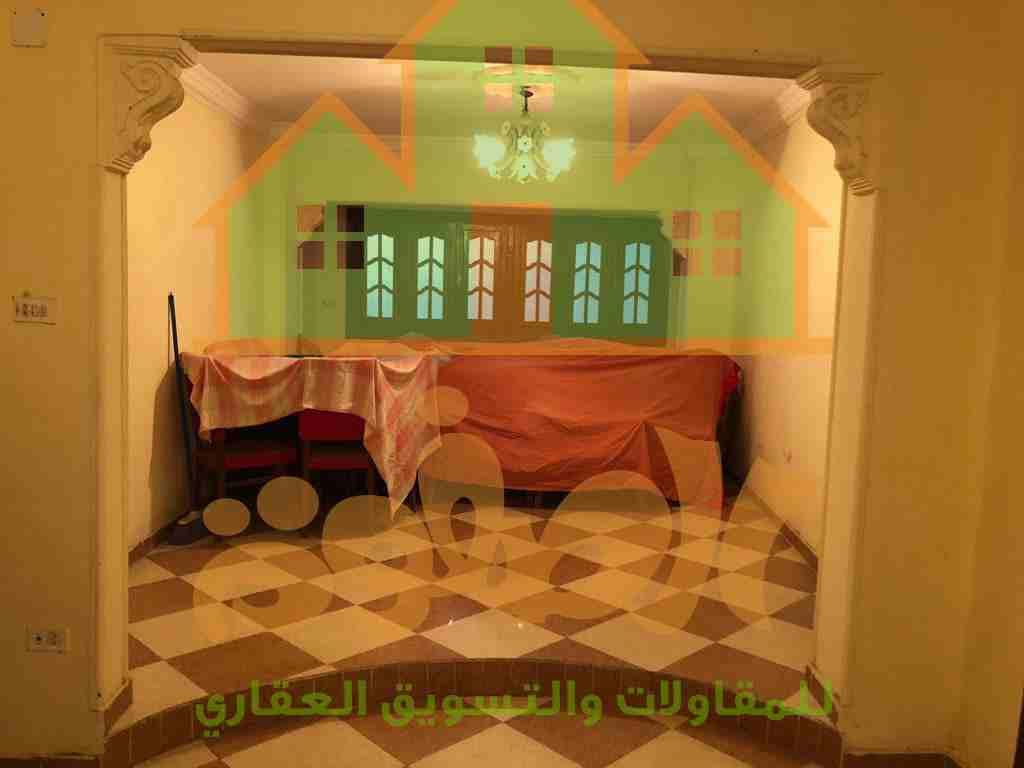 كود 3263
شقة للبيع مساحه 120 م
بيت اهالى حصه فى الارض
تشطيب سوبر لوكس
دور اول علوى
3 غرف وصاله كبيرة ومطبخ وحمام كهرباء مياه غاز
السعر 350 الف قابل للتفاوض
الحرس الوطنى عزبه ابو خليل
للمعاينه...