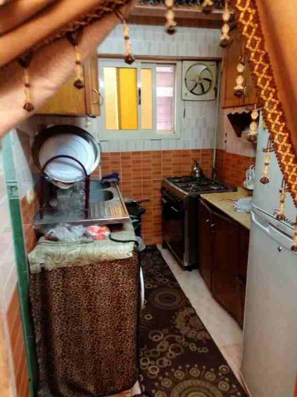 😍 شقه احلامك عندنا وبس😍
كود 95
شقه للبيع دقائق من مترو حدائق الزيتون
المساحه 120 متر
3غرف وريسبشن وبلكونتين وحمام ومطبخ
سوبر لوكس
الدور الثاني
ش ترعة الجبل الزيتون امام مونجيني
المطلوب 650 الف ك...