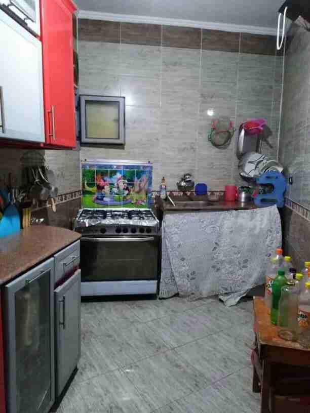 كود 2
شقه للبيع بعد حدائق حلوان بمحطتين
مساحتها ١١٠ مترتتشطيب سوبر لوكس كما بالصور ريسيبشن قطعتين +2 غرفه ومطبخ وحمام
بدون عداد كهربا تم التقديم على الغاز وجاري تركيبه وتم التقديم على عداد مياه منفصل...