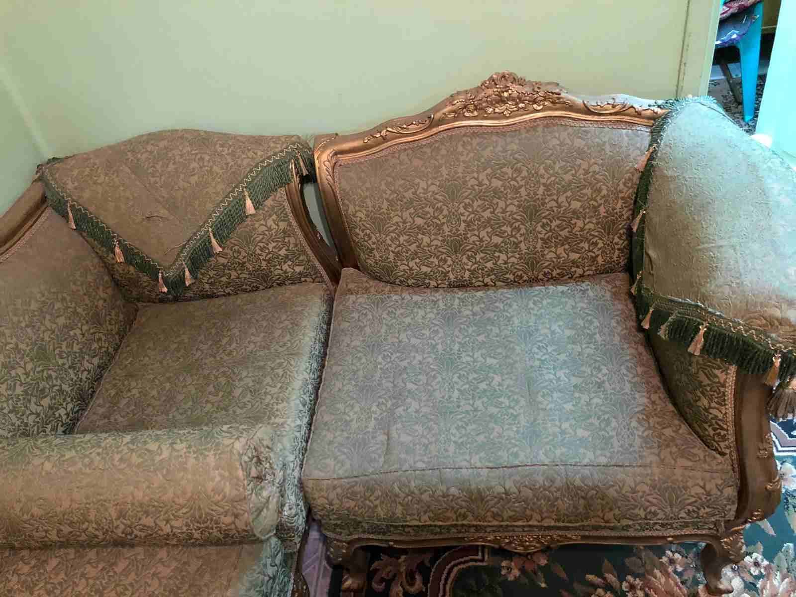 صالون ركنة تنجيد ممتاز
لا تنسَ أنك شاهدت هذا الإعلان في عنكبوت
صالون ركنة 240 في 93 وترابيزة رخام...