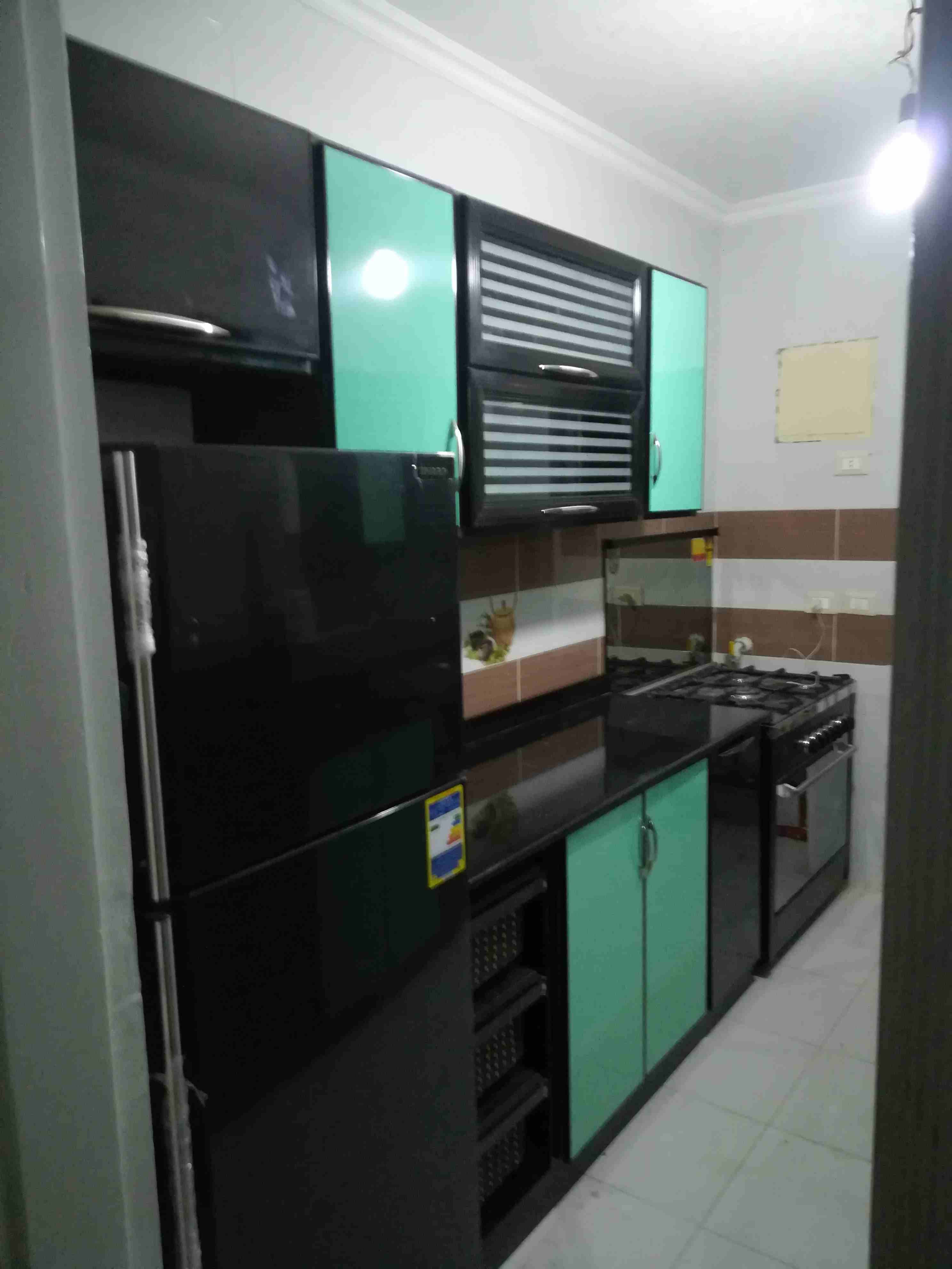 مطابخ Kitchen future
لا تنسَ أنك شاهدت هذا الإعلان في عنكبوت
يوجد لدينا احدث تصاميم للمطابخ...