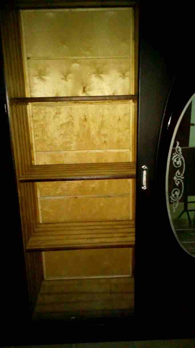 Bedroom Suite
لا تنسَ أنك شاهدت هذا الإعلان في عنكبوت
Bedroom suite (excluding mattress) up for s...