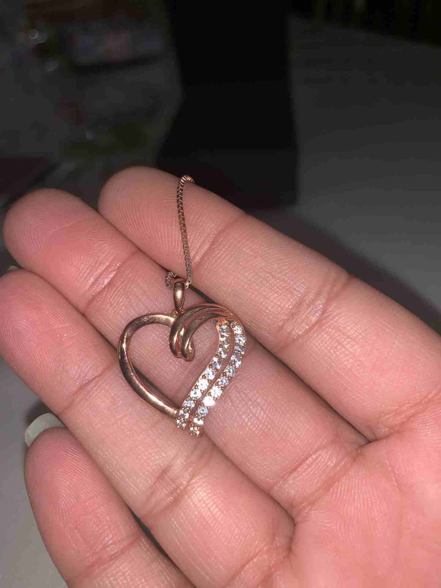 Rose Gold Heart-shaped Necklace
لا تنسَ أنك شاهدت هذا الإعلان في عنكبوت
New Rose Gold Necklace, p...