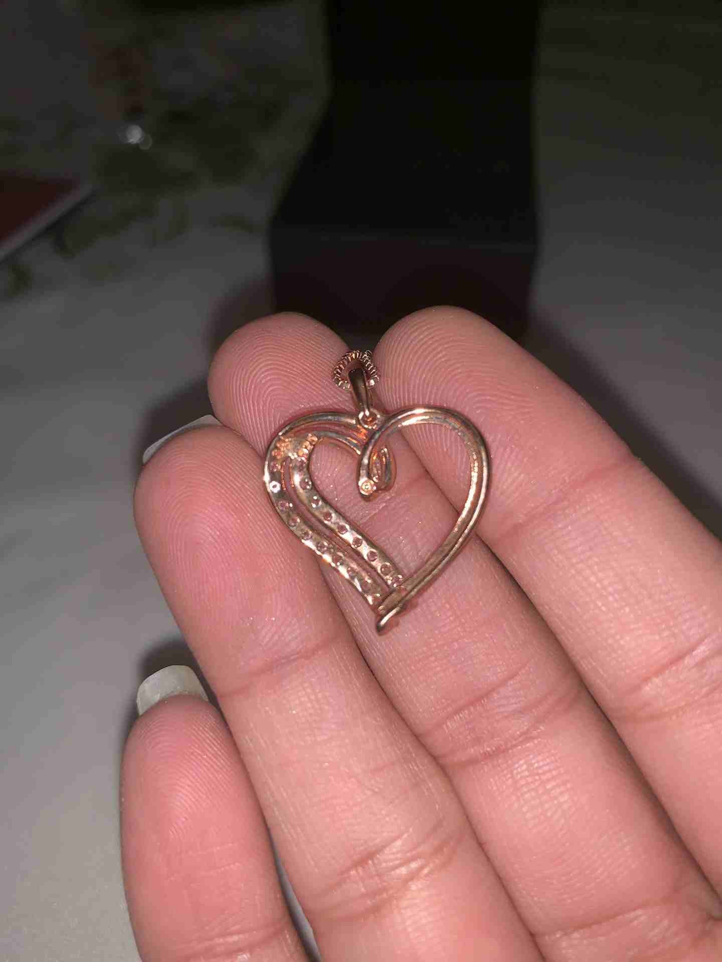 Rose Gold Heart-shaped Necklace
لا تنسَ أنك شاهدت هذا الإعلان في عنكبوت
New Rose Gold Necklace, p...