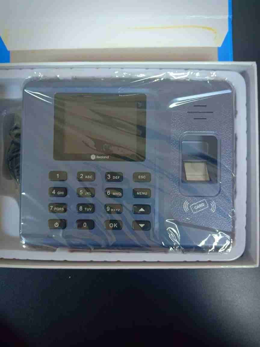 اجهزة حضور و انصراف باقل الاسعار و بالضمان
عند IBC دايما هتلاقي الجودة و الضمان مع اقل الاسعار
اجهزة حضور و انصراف Indoor و Outdoor
عدد بصمات من 1000 و حتي 5000 بصمة
و سعه تخرين حتي 100000
تعم...
