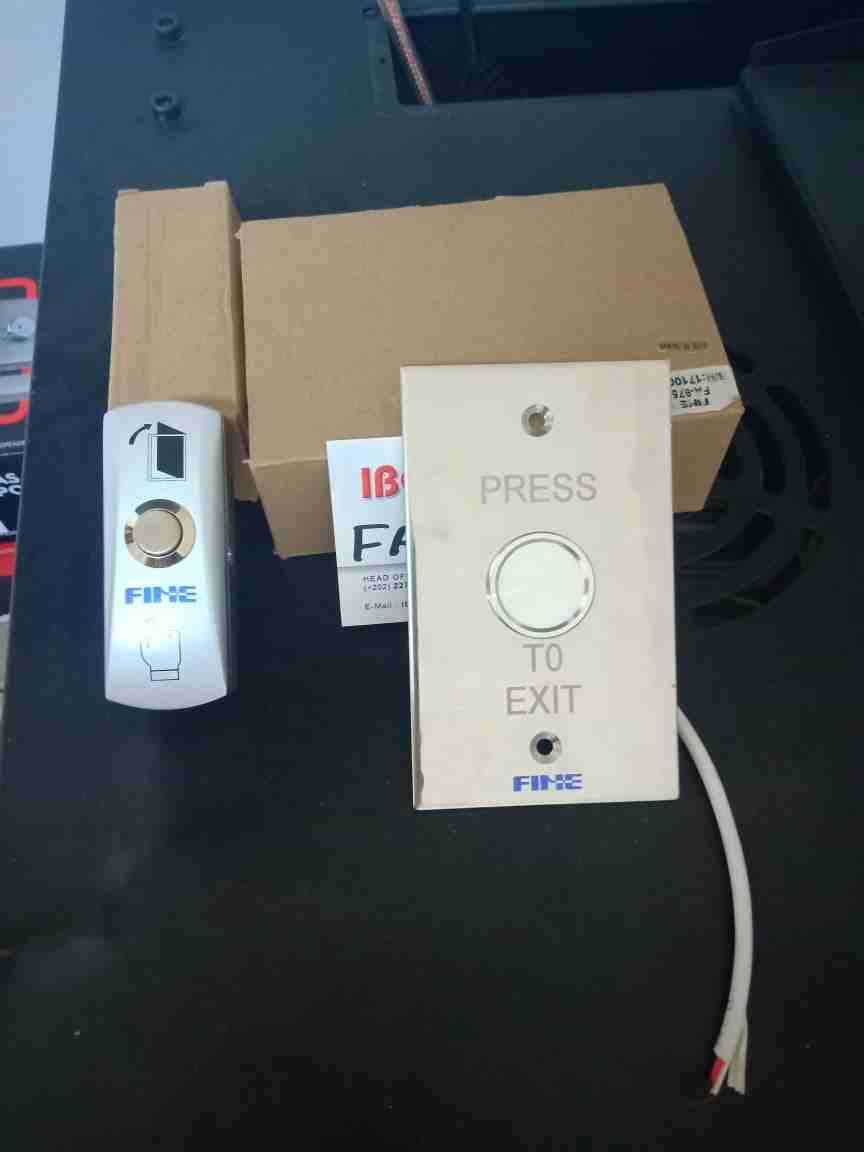 Push button زر خروج
كمل سيستم الاكسس كنترول لباب مكتبك او الانتركم في عمارتك او لباب الفيلا بتاعتك بزر خروج push button باحدث الاشكال و اقل الاسعار و افضل ضمان من IBC
يوجد مختلف الاشكال الخارجية...