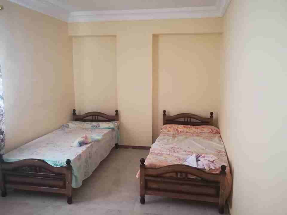 بتدورعلى شقه تصيف فيها يبقى اسكندريه عروسة البحر هتحجز شقتك معانا فى ارقى مناطق العجمى البيطاش بيانكى شاطىء الفردوس شقق مجهزه بالكامل بالقرب من جميع الخدمات وحدائق للاطفال
حجز اليوم يبدأ من 350 جنيه...