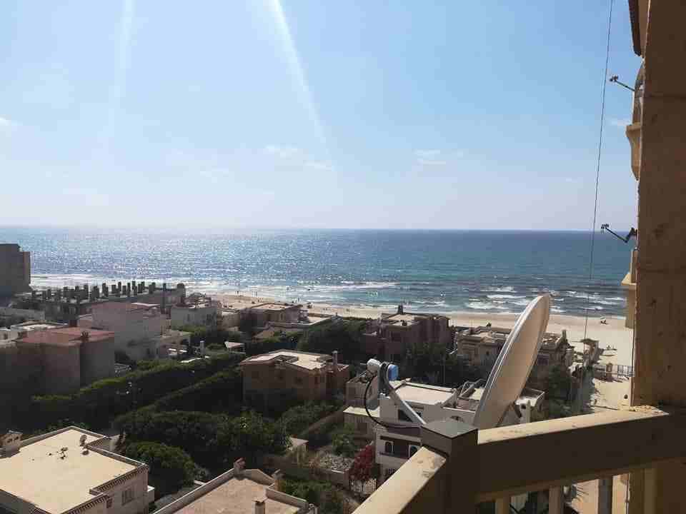 بتدورعلى شقه تصيف فيها يبقى اسكندريه عروسة البحر هتحجز شقتك معانا فى ارقى مناطق العجمى البيطاش بيانكى شاطىء الفردوس شقق مجهزه بالكامل بالقرب من جميع الخدمات وحدائق للاطفال
حجز اليوم يبدأ من 350 جنيه...