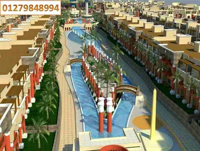 هتغير جو مع اصحابك وهتستمتع بكل الخدماتك في السخنة
غير جو مع اصحابك وعيشوا احلي اللحظات واستمتع بحمامات السباحة والاكوا بارك واجمل مطاعم وكافيهات في السخنة والشاليه 90م (2غرفة+2حمام+ريسبشن+مطبخ امريكي...