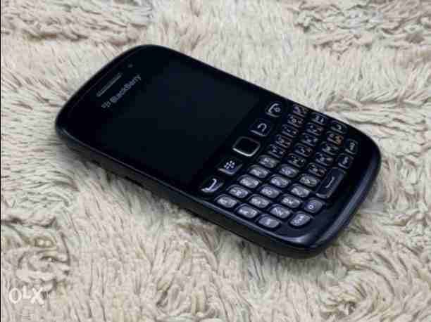 متوفر توصيل للقاهرة وشحن محافظات
blackberry كيرف ٩٢٢٠
بحاله الزيرو تماما كما موضح بالصور
شغال ١٠٠/١٠٠ ومتعملش ليه اي صيانه نهائي كما موضح بالصور
بالبطاريه والكابل والشاحن الأصلي فقط
ومتوفر أيضا...