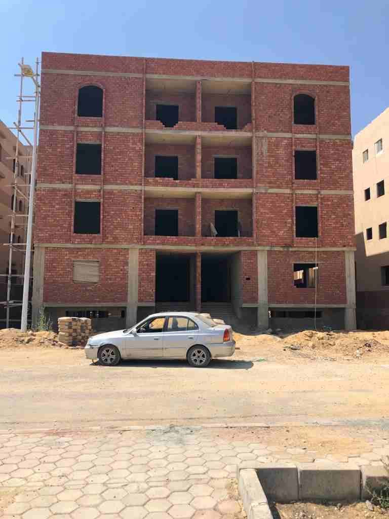 شقه 190 م امامية وبحريه عبارة عن
( 3غرف + 2 حمام + ريسيبشن + مطبخ + تراس )
بالدور الثالث بعد الارضي
📍(جاري تشطيب العمارة وتشطيب الواجهة)
بأرقي مناطق ** بالمنطقه الثالثة عمارات**
موقع مميز
📍وقريبه من...
