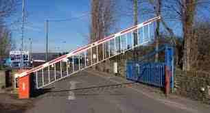 PFTبوابات ماركه
AUTOMATIC BARRIERS, AND PARKING SYSTEMS
ايطالى الصنع والمنشاء / بوابات للتحكم فى دخول وخروج السيارات
من المنشاءات ماركات مختلفه
ونوفر لكم التوريد والتركيب وكروت ريدر و أزرار تحكم وأي...