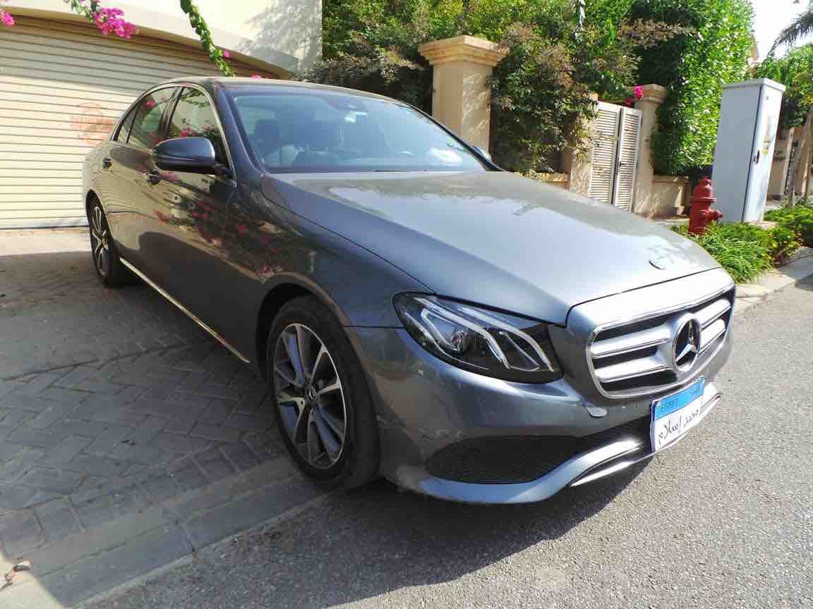 benz e350e avantgarde 2018 hybrid
٢٠١٨
جراي ميتالك
فبريكه بالكامل
استيراد ألماني أول مالك
تم الصيانات الدورية بالتوكيل GAS جسر السويس
رخصه سنتين
ضمان ساري مرسيدس
متوفر صور عاليه الجوده داخل وخا...