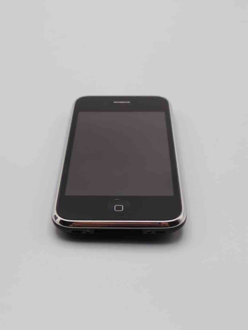 brand new
iPhone 3GS
8GB
black never activate
orange only
لهواه التحف واجهزه الزمن الجميل موديل ٢٠٠٩
شغال اورنچ فقط
في اي فرع اورنچ بيتفك الشفرة لجميع الخطوط ب ٢٥٠ جنيه ٤ أيام عمل
iPhone 3G...