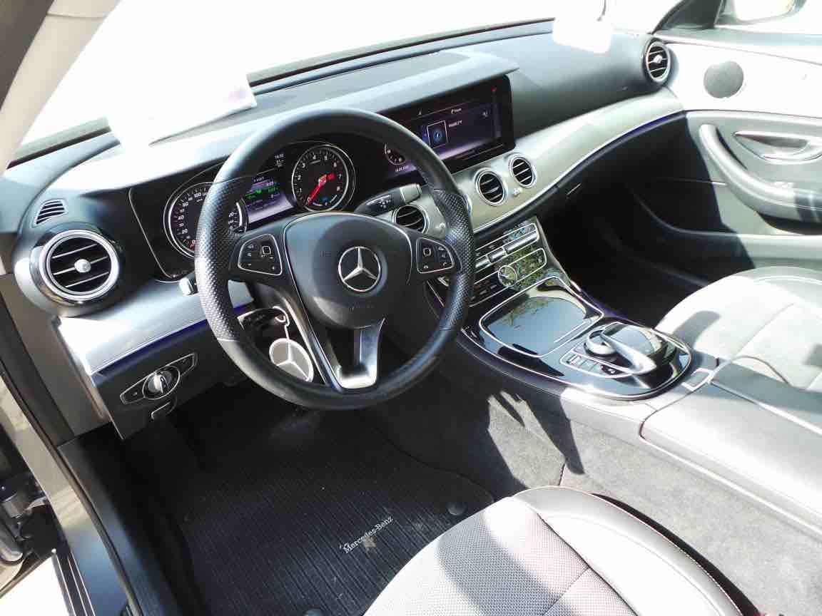 benz e350e avantgarde 2018 hybrid
٢٠١٨
جراي ميتالك
فبريكه بالكامل
استيراد ألماني أول مالك
تم الصيانات الدورية بالتوكيل GAS جسر السويس
رخصه سنتين
ضمان ساري مرسيدس
متوفر صور عاليه الجوده داخل وخا...