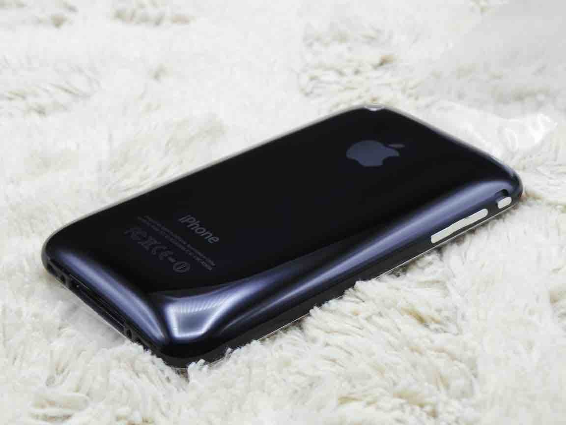 اعلان مميز لموديل مميز iPhone 3GS 8GB black موديل ٢٠٠٩ جديد زيرو تماما متحطش فيه خط متوفر توصيل وشحن
لهواه التحف واجهزه الزمن الجميل موديل ٢٠٠٩
شغال اورنچ فقط
في اي فرع اورنچ بيتفك الشفرة لجميع الخ...