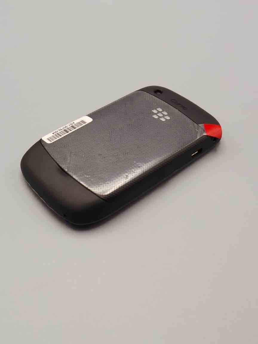 Blackberry curve 9300 brand new never used
عايز جهاز صوته وشبكته وبطاريه تقعد يومين
يبقي اختيارك الأفضل من موديلات البلاك بيري
بلاك بيري كيرڤ 9300
جديد زيرو متحطش فيه شريحه اطلاقا
وارد الخارج...