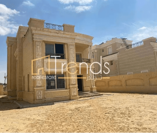 885m Separate Villa + 680m Garden in Fountain Park New Cairo with View
Separate Villa for sale in Fountain Park with Unbeatable price!
With Landscape View (Camelia Area)
**Only for 11,500,000 EGP**
V...