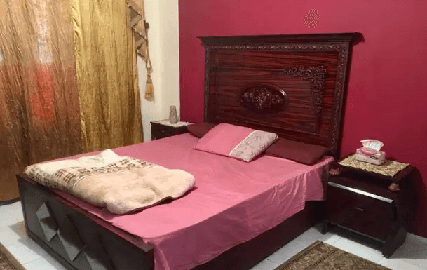 ٢غرفة نوم شبه الجداد تماما بالمراتب