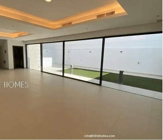 Four Bedroom Brand New luxury Villa in Messila