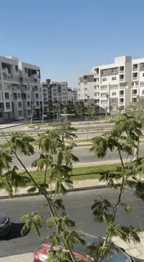 شقة بحرى اول سكن للايجار بمدينتى