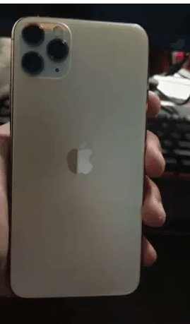 IPhone 11 Pro Max 256
iPhone 11 Pro Max 256 شريحتين فعلي مع بعض
الجهاز مفهوش خدش واحد
البطاريه 86%
الجهاز بحاله الزيرو ومعاه كل حاجه والسماعات بتاعته لسه مطلعتش من مكانها مع استعداد الكشف عليه
الجها...