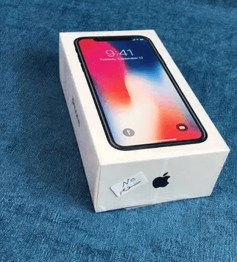 عرض حصري علي iphone X باجميع المساحات اصلي 100%