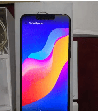 Honor play
الجهاز بدون اى اعطال كل شئ يعمل بكفائة مساحة ٦٤ جيجا و رام ٤ جيجا معالج قوى بيشغل ببجى ٦٠ فريم الجهاز فقط مغير باغة و معاه علبته بنفس السيريال و السماعة و الوصلة عليه سكرين ضد التمصيم
