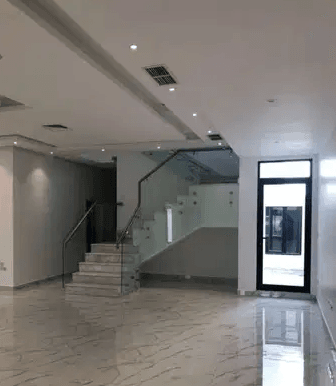 Duplex for rent in Fnaitees, super super deluxe finishing, large areas
Duplex for rent in Fnaitees, super super deluxe finishing, large areas
Ground floor : two large halls, a master bedroom, a large...
