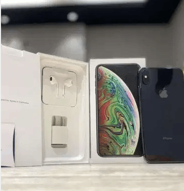 Iphone xs Max كسر زيرو.. مساحه 64 أقل الأسعار
أجهزتنا اورجينال واصليه 100% وارد الخارج
أقل سعر عندنا وبس وبخصومات هايله
مزنيتك اللى تناسبك هتلاقيها عندنا وبس