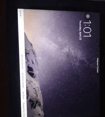 Ipad 4
ايباد ٤ وارد من الخارج في حالة ممتازة مفهوش عيب ولا متجرح استعمال خفيف ومعاه شاحن وجراب وسماعة هدية وسبب البيع عدم الحاجة اليه وتم تحديثه لاحدث اصدار