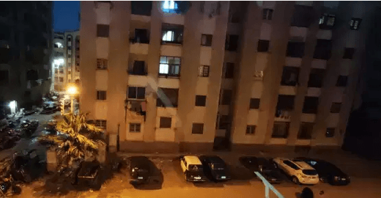 شقة لقطة للبيع
بمساكن الشباب تشطيب سوبر لوكس كاملة المرافق والعدادات لم تستخدم نهائي وعقود ملكية خالصة من اي مستحقات