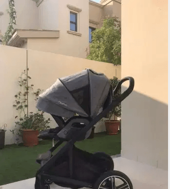 Baby stroller Nuna Mixx3
Nuna Mixx 3 . In perfect condition. Never been used in Egypt. Like new . Bought it in USA 2 years ago. Used 1year only in parks and malls .
From 0 to 3 years old. Close and op...