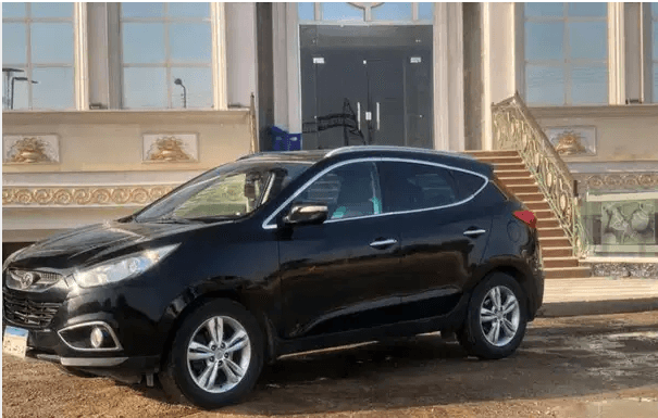 هيونداي ix35 فابريكه اعلي فئه بدون فتحه سقف
السيارة بحاله ممتازه فابريكة من الخارج والداخل ماعدا جمبين نظافه فقط نتيجة خرابيش وحكات كامله اعلي فئه بدون فتحه سقف مرايات ضم ايرباجات طاره مالتي مثبت سرعة...