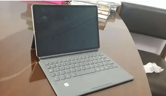 Samsung Tab S6 + Original Keyboard
للبيع تابلت samsung tab s6 استعمال خفيف والبيع لعدم الحاجة ،، الجهاز معاه الكيبورد الأصلي ،، الجهاز ١٢٨ جيجا ويدعم استخدام شريحة sim card. متوفر مع الجهاز القلم والش...