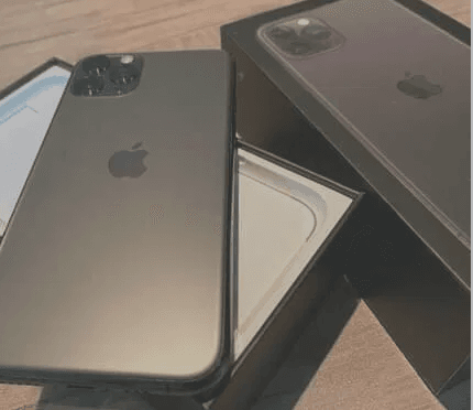 IPhone 11 pro خطين // 64gb متبرشم no active