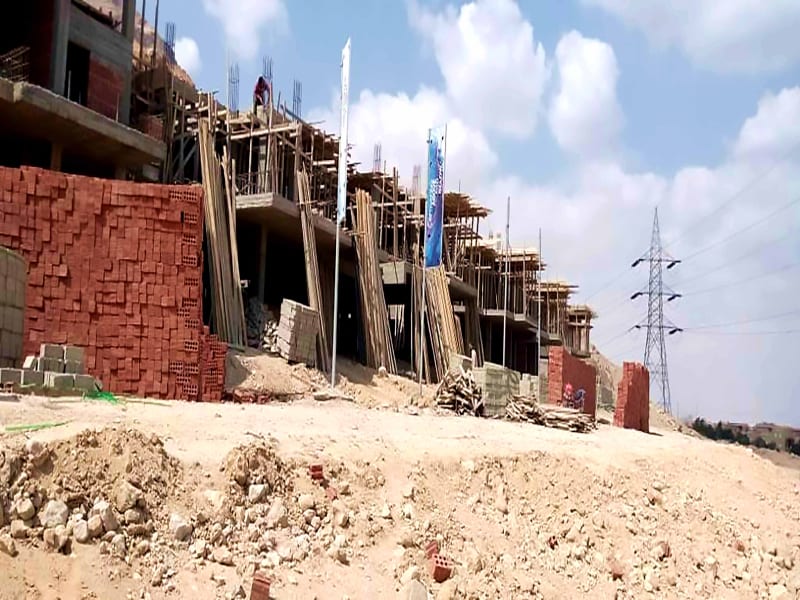 امتلك شالية بسعر خيالى وبول خاص وخصوصيه غير متوقعه وفيو لبحر ساحر بعين هيلز بالسخنه