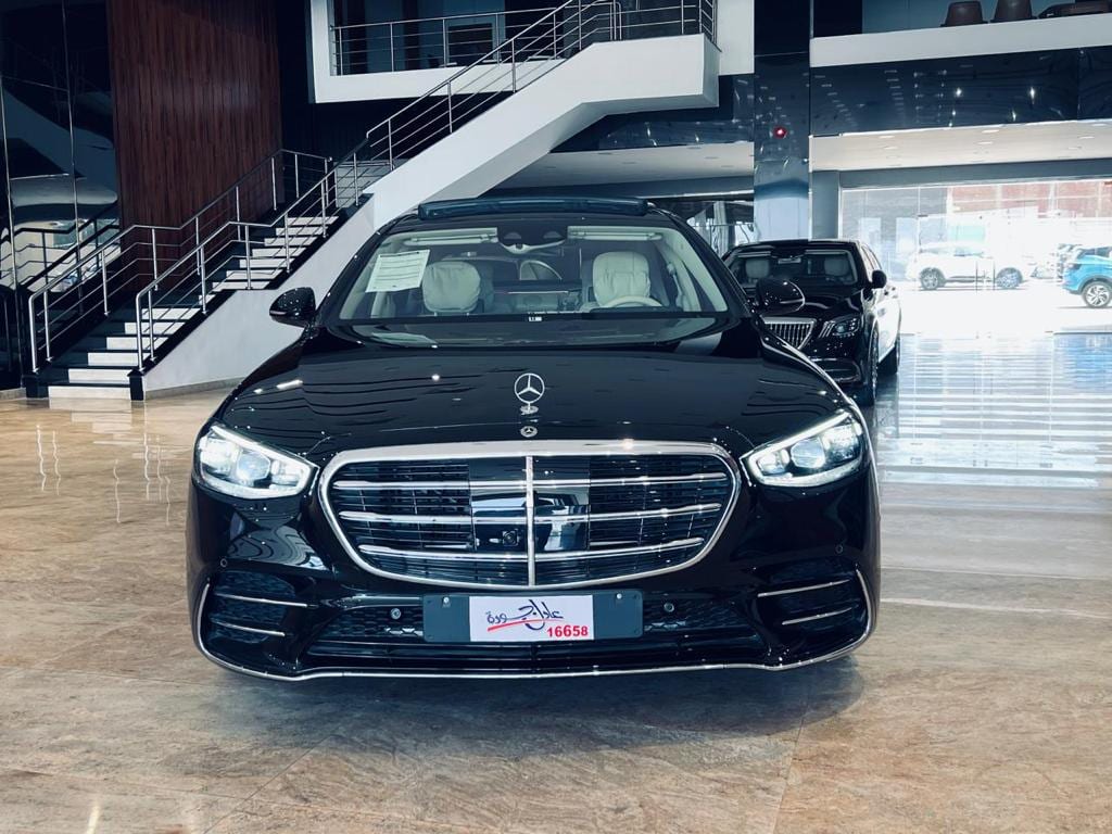 تاجير مرسيدس S500 تجربة الفخامه من رينت باص